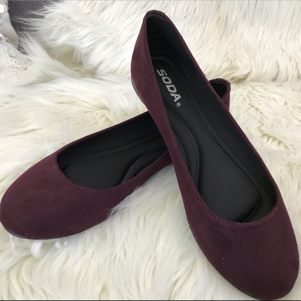 Soda Cushioned Flats in Plum